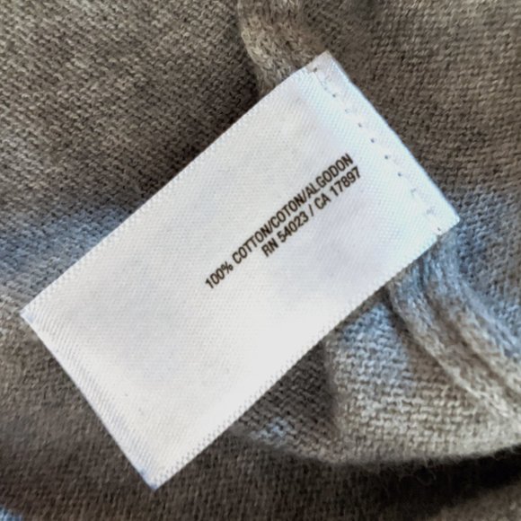 Old Navy Gray Owl Crewneck Sweater - Size Small - Picture 4 of 7